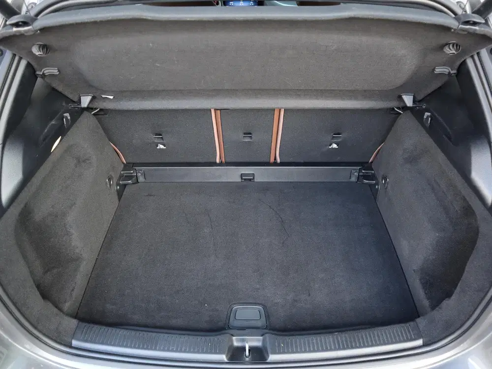 Mercedes-Benz B-Klasse 180 Business Solution AMG l Keyless l uit 2025, foto 8