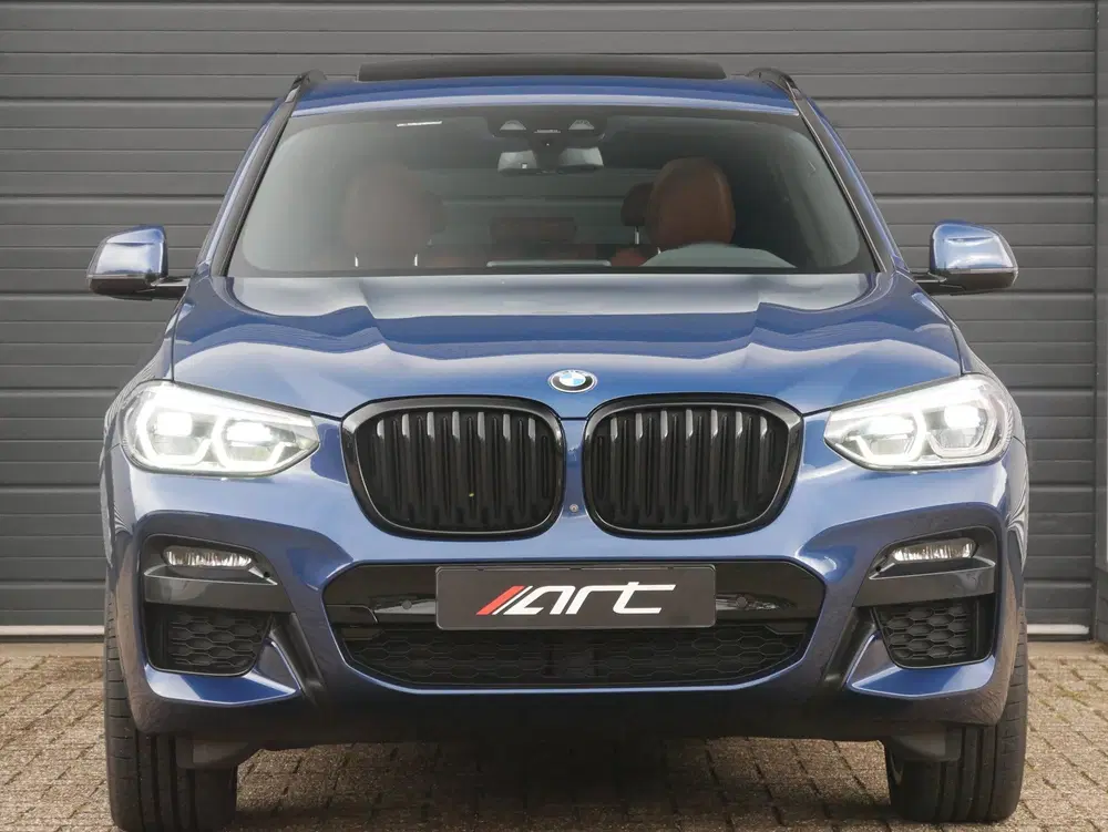 BMW X3 XDrive30e M-Sport Individual uit 2021, foto 2