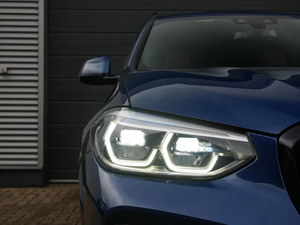 BMW X3 XDrive30e M-Sport Individual uit 2021, foto 5