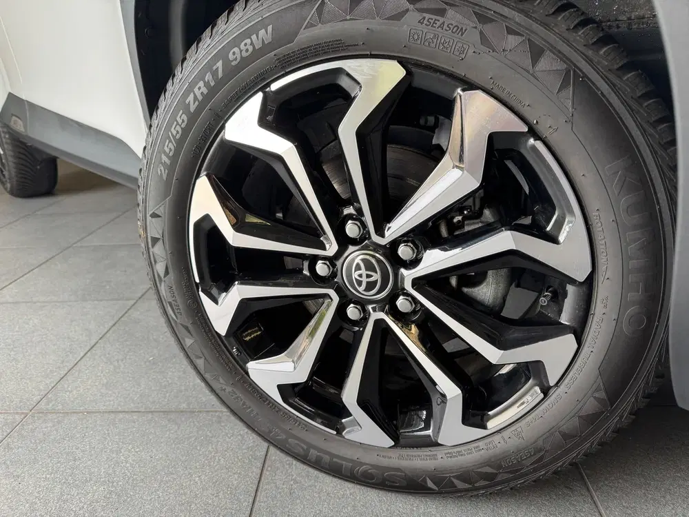 Toyota Yaris Cross 1.5 Hybrid 130 Dynamic uit 2025, foto 3