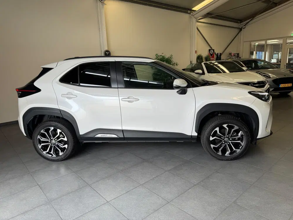 Toyota Yaris Cross 1.5 Hybrid 130 Dynamic uit 2025, foto 4