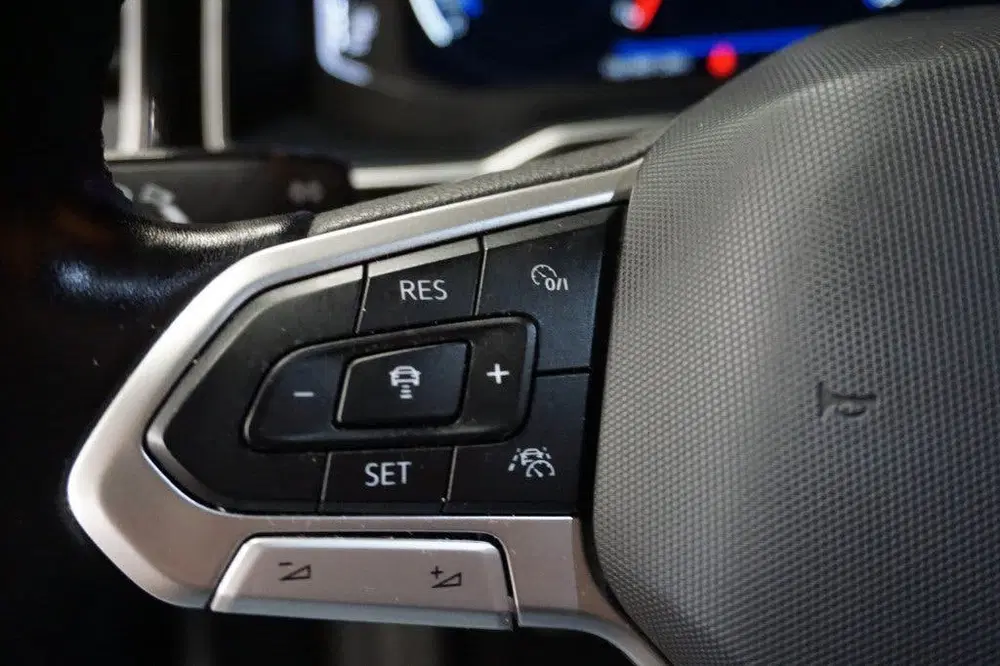 Volkswagen Polo 1.0 TSI R-LINE APPLE CARPLAY CLIMA SFEERVE uit 2021, foto 15