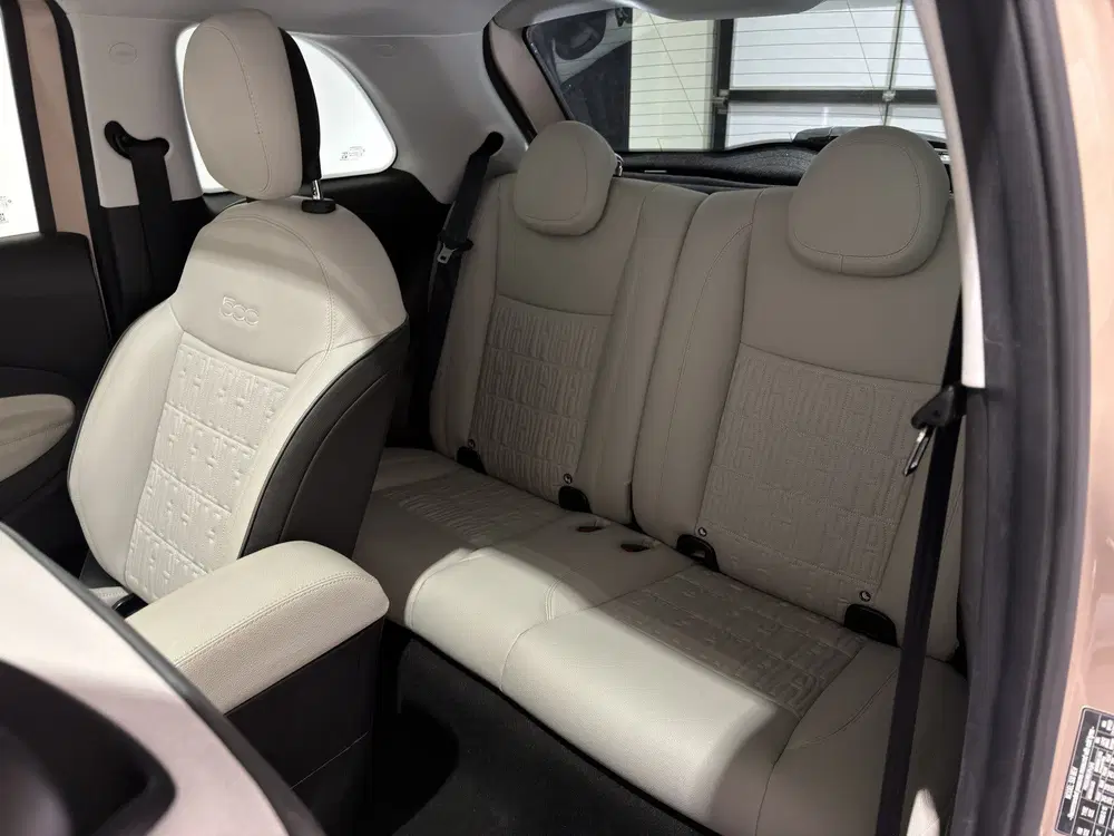 Fiat 500 La Prima 42 kWh uit 2024, foto 13