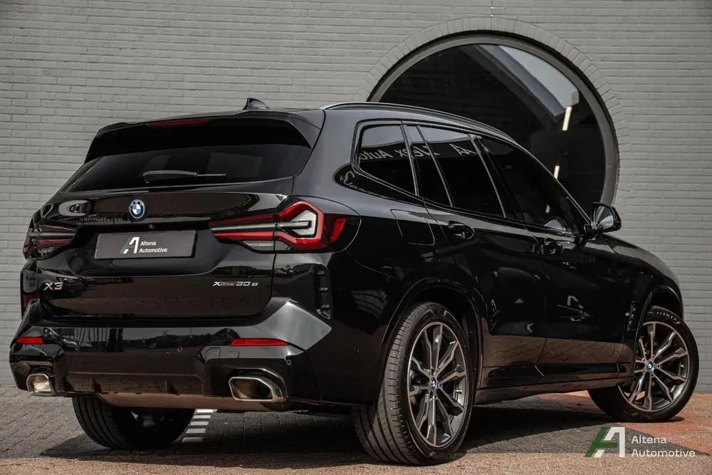 BMW X3 xDrive30e Business Edition Plus M-sport uit 2023, foto 2
