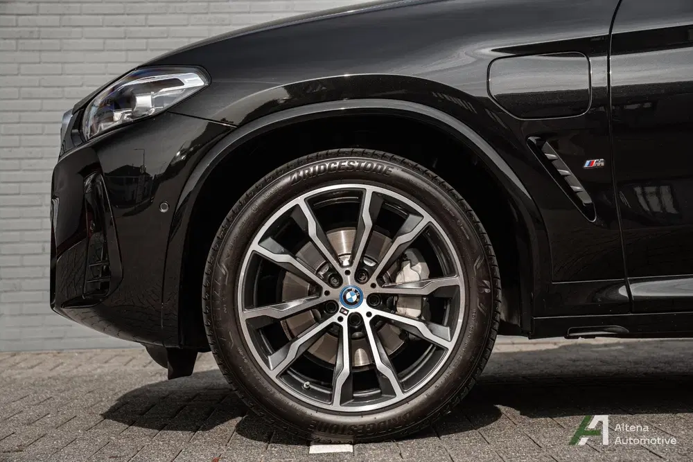 BMW X3 xDrive30e Business Edition Plus M-sport uit 2023, foto 3