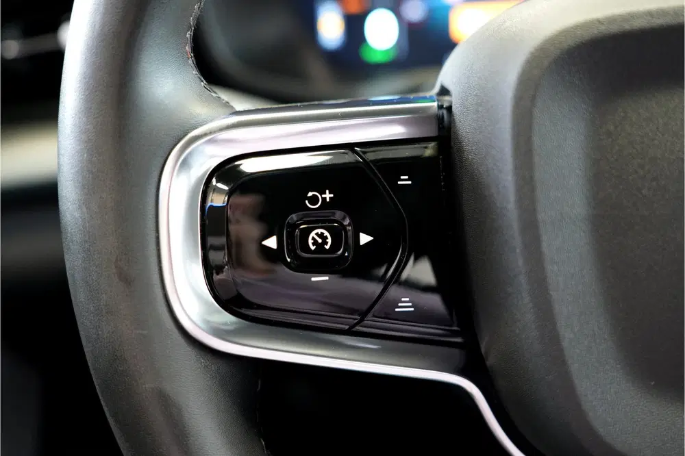 Polestar 2 Long Range Single Motor 78kWh SOH 90% WARM uit 2023, foto 13