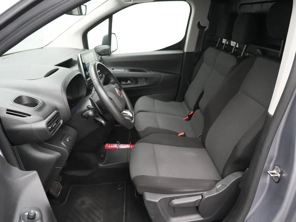 Fiat Doblo 130pk Gesloten bestelwagen Automaat L2H1 A uit 2023, foto 15