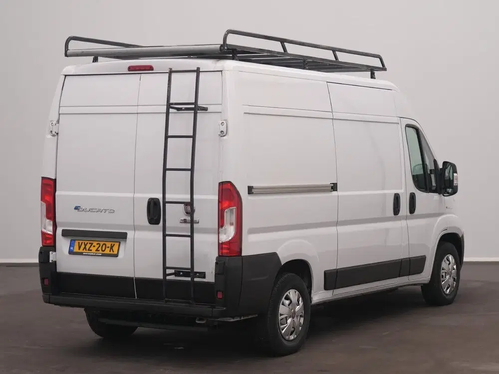Fiat Ducato 79kWh Gesloten bestelwagen Lange Actieradi uit 2023, foto 2