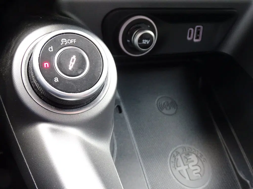 Alfa Romeo Tonale 1.3T PHEV Edizione Speciale uit 2023, foto 14