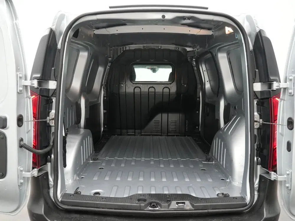 Renault Express 102pk Gesloten bestelwagen Benzine L1H1 Ai uit 2022, foto 13