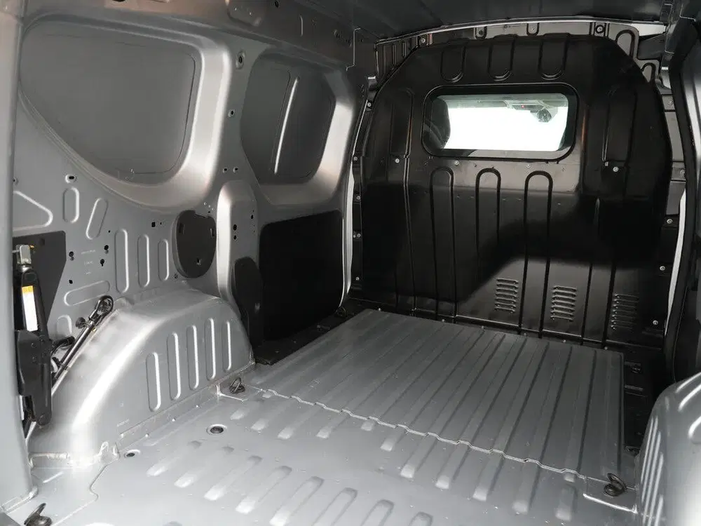 Renault Express 102pk Gesloten bestelwagen Benzine L1H1 Ai uit 2022, foto 14