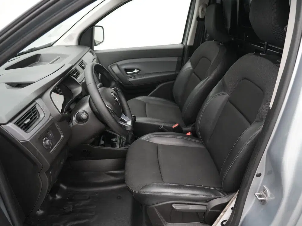 Renault Express 102pk Gesloten bestelwagen Benzine L1H1 Ai uit 2022, foto 7
