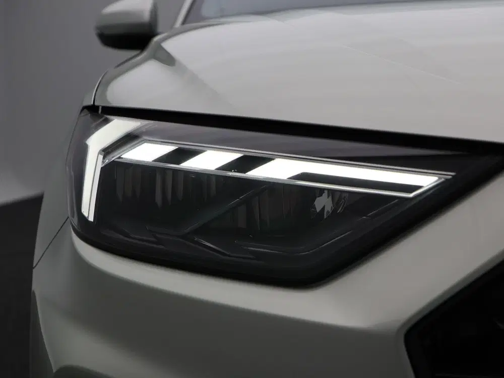 Audi A1 30 TFSi 115 Pk Automaat S-Line uit 2023, foto 10