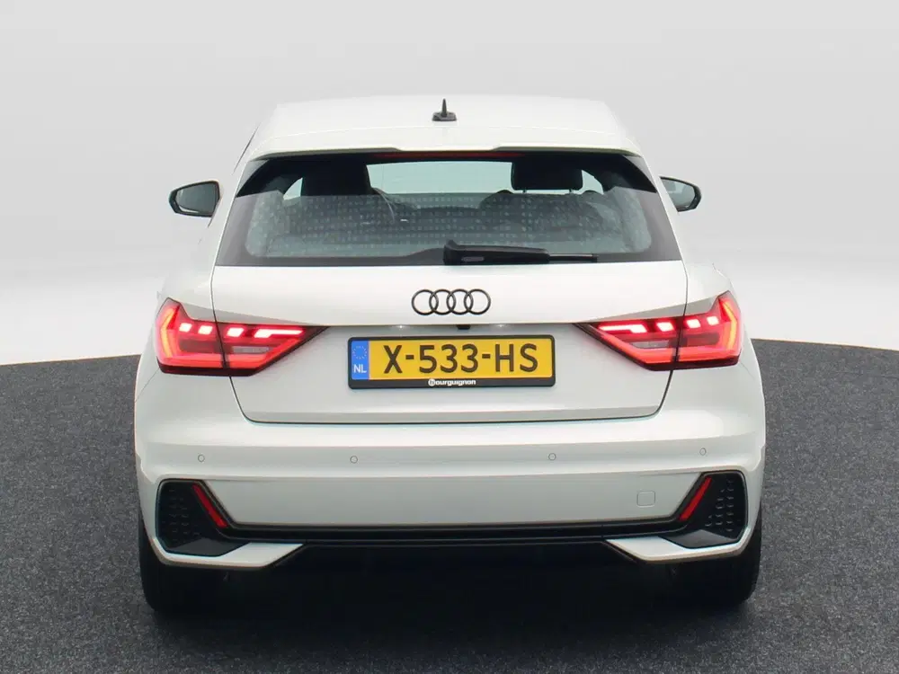 Audi A1 30 TFSi 115 Pk Automaat S-Line uit 2023, foto 6