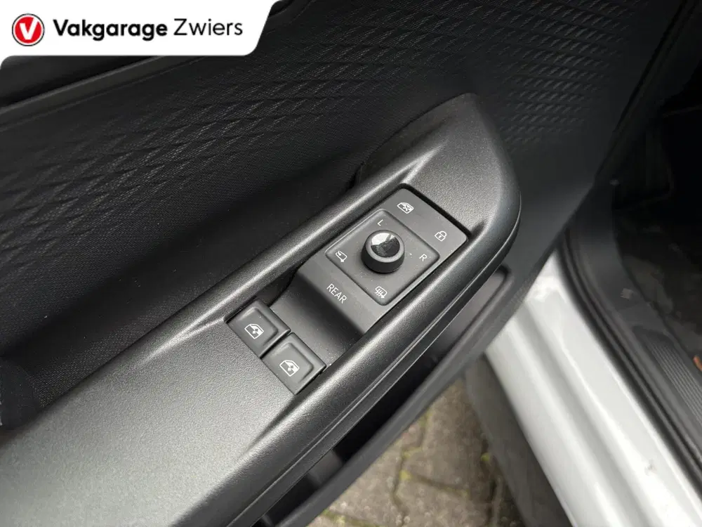 Cupra Born Business 62 kWh SOH94.3% uit 2022, foto 11