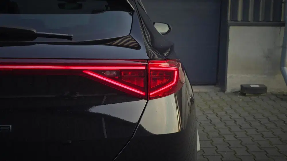 Cupra Formentor 1.4 e-Hybrid Performance Pano 360 Camera uit 2021, foto 11