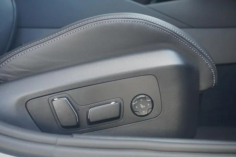 BMW M5 Sedan uit 2026, foto 13