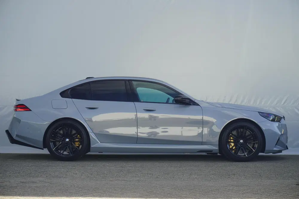 BMW M5 Sedan uit 2026, foto 6