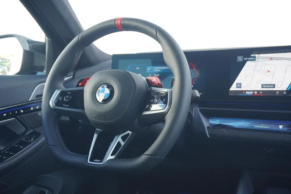 BMW M5 Sedan uit 2026, foto 9