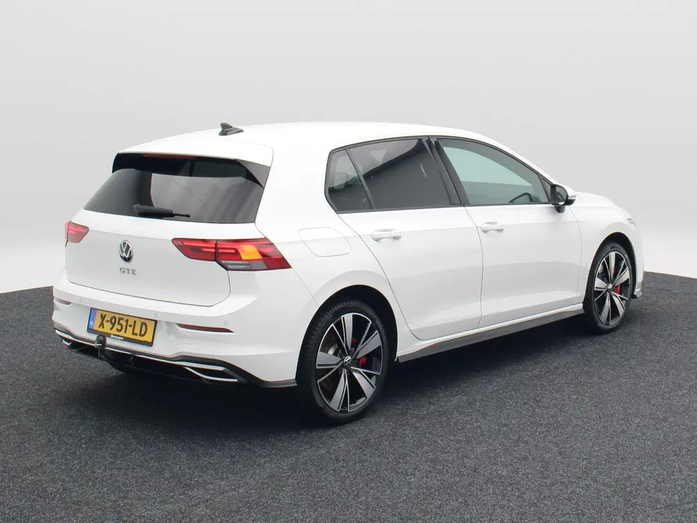 Volkswagen Golf 1.4 eHybrid GTE 245 Pk Automaat uit 2021, foto 2