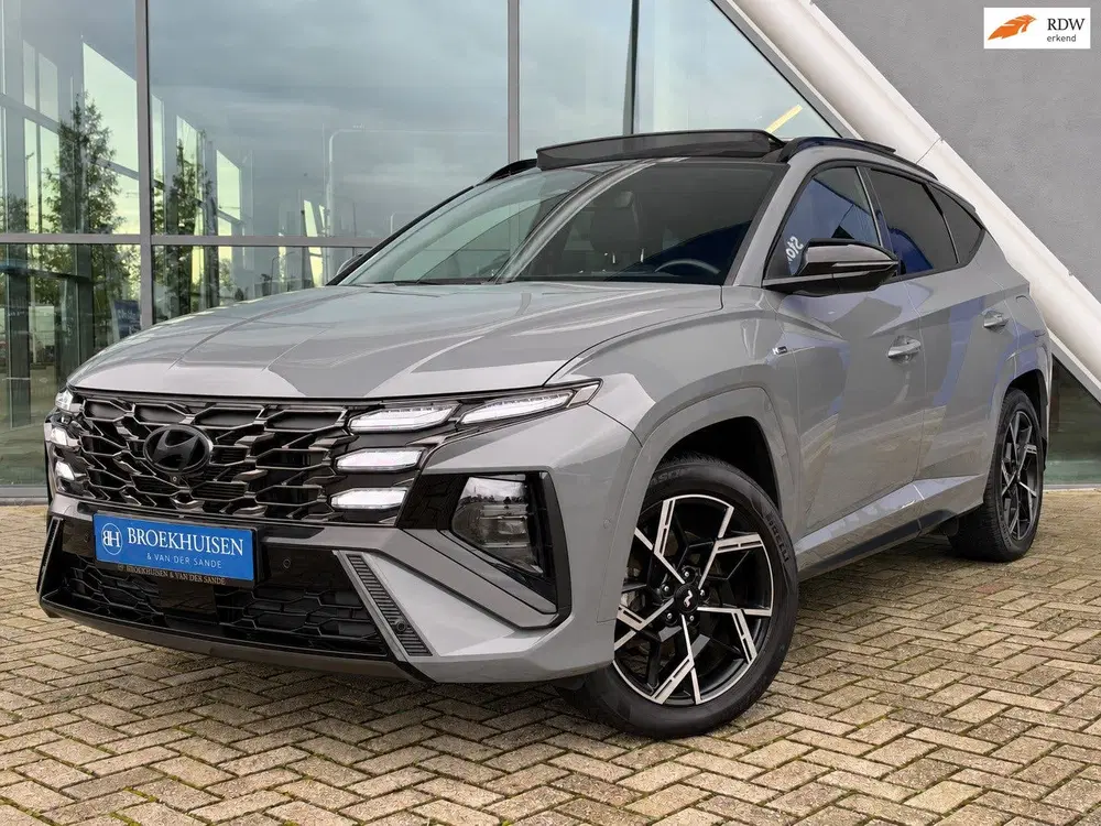 Hyundai TUCSON 1.6 T-GDI PHEV N Line Sky 4WD 265pk Panora uit 2025