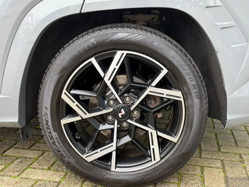 Hyundai TUCSON 1.6 T-GDI PHEV N Line Sky 4WD 265pk Panora uit 2025, foto 9
