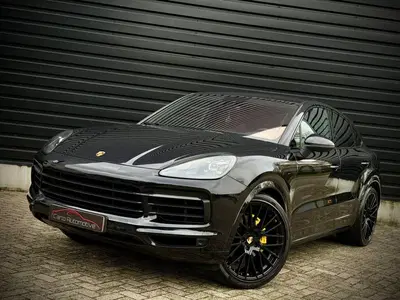 Porsche Cayenne Cayenne Coupé 3.0 E-Hybrid PANO uit 2021