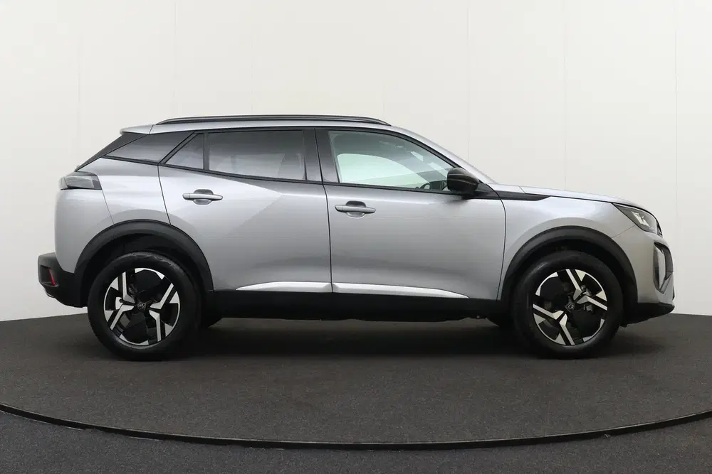 Peugeot 2008 Allure Hybrid 145 PK Aut. Half-Leder Carpl uit 2025, foto 6