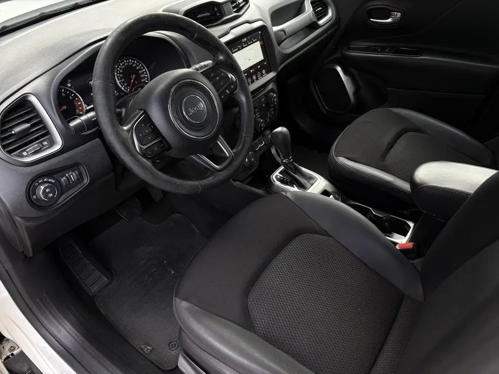 Jeep Renegade 1.3T 4WD Automaat Limited Airco Cr-control uit 2019, foto 4