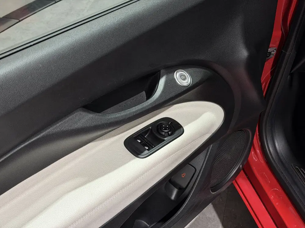 Fiat 500 La Prima 42 kWh uit 2024, foto 10