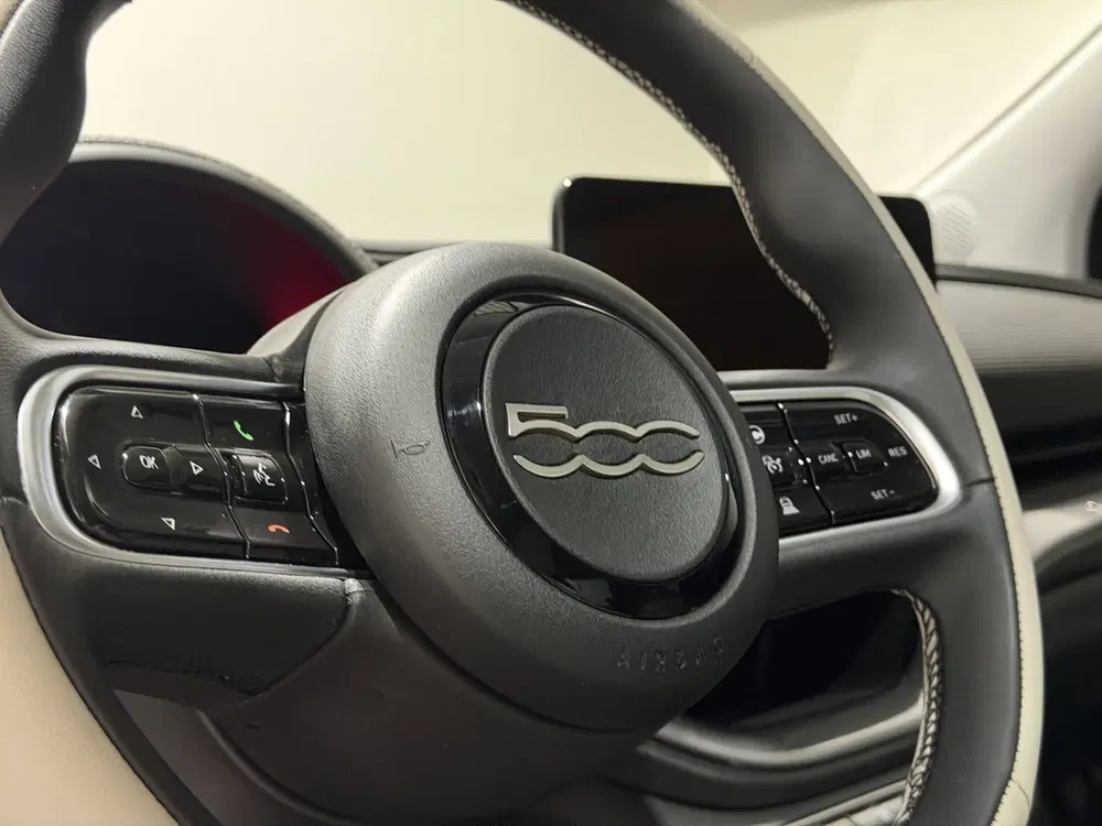 Fiat 500 La Prima 42 kWh uit 2024, foto 12