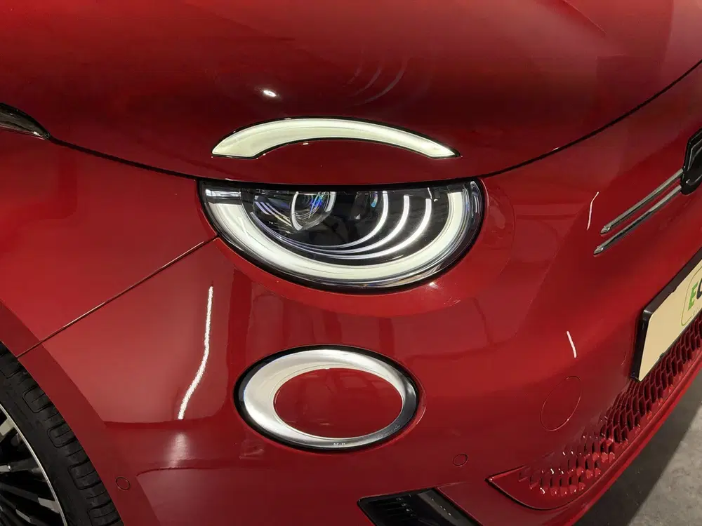 Fiat 500 La Prima 42 kWh uit 2024, foto 3