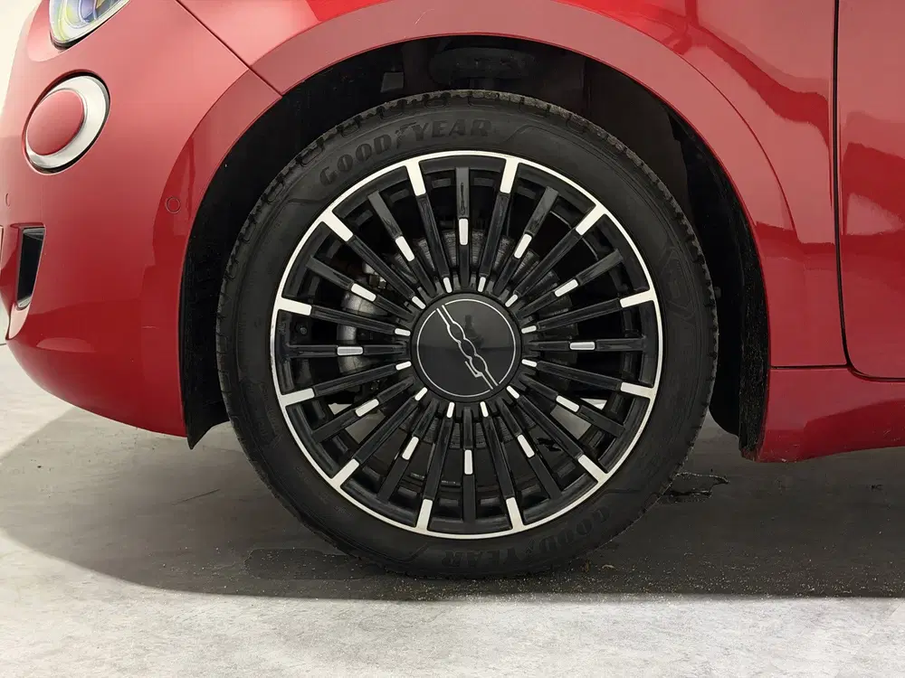 Fiat 500 La Prima 42 kWh uit 2024, foto 6