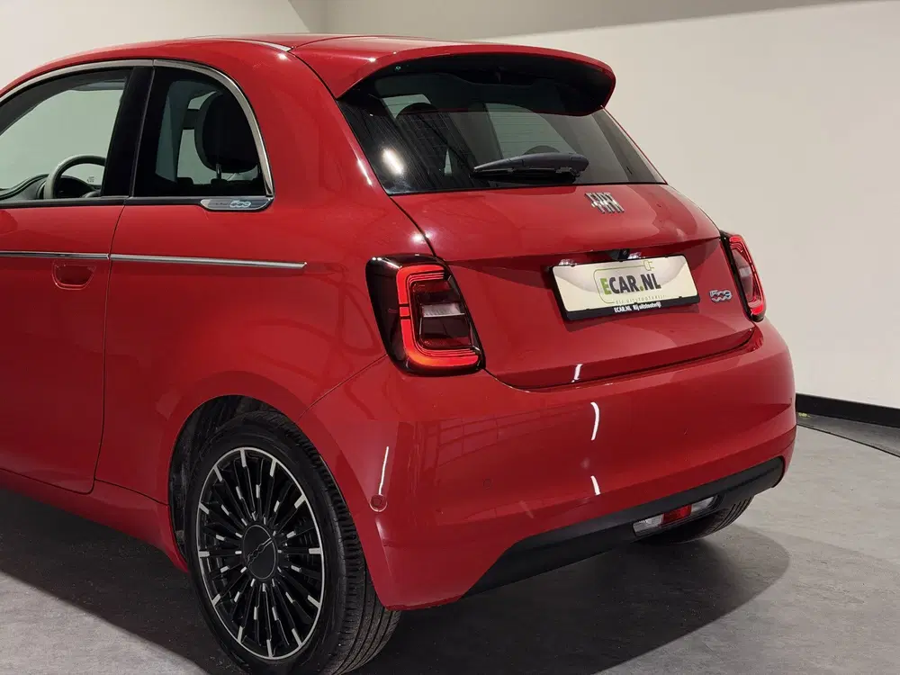 Fiat 500 La Prima 42 kWh uit 2024, foto 7