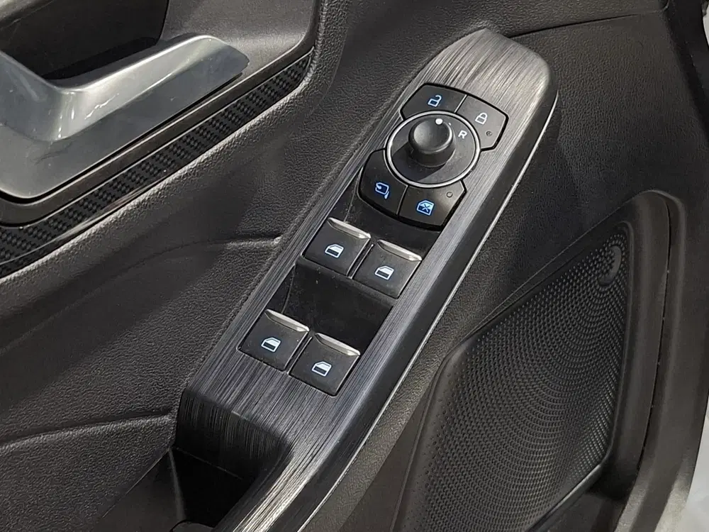 Ford Kuga 2.5 PHEV 225 pk ST-Line X uit 2023, foto 15