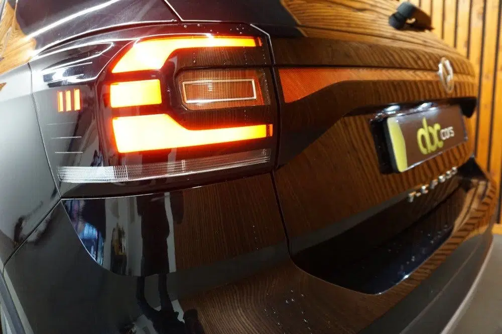 Volkswagen T-Cross 1.0 TSI STYLE AUTOMAAT NAVIGATIE APPLE CA uit 2020, foto 9