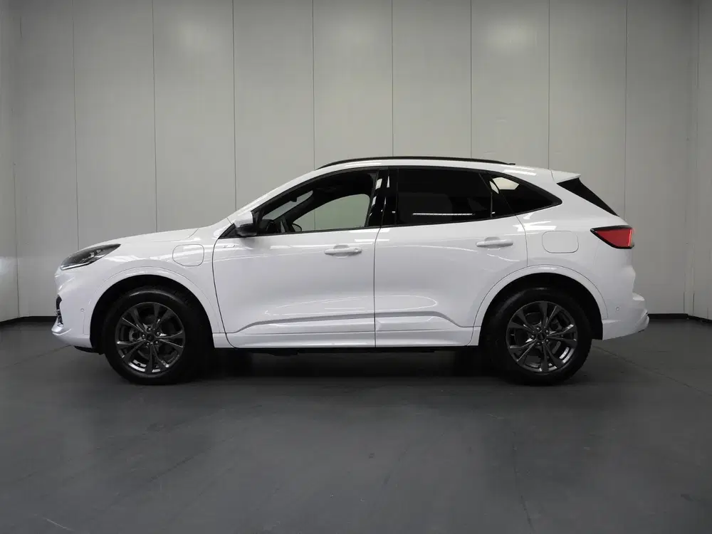 Ford Kuga 2.5 PHEV Plug-In ST-Line X TREKH uit 2023, foto 2