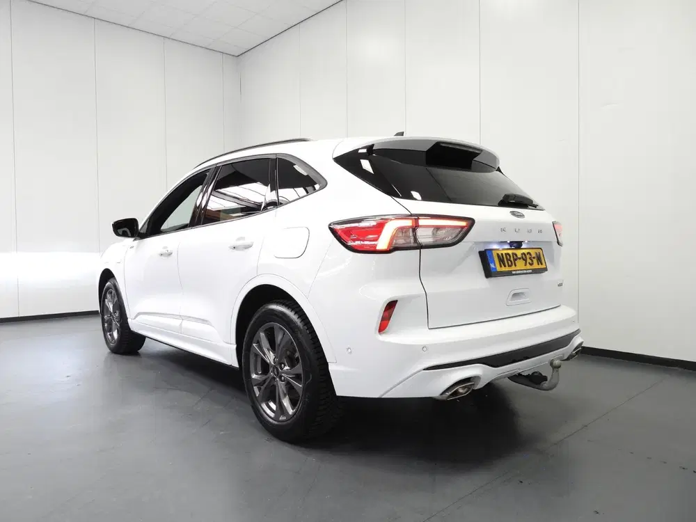 Ford Kuga 2.5 PHEV Plug-In ST-Line X TREKH uit 2023, foto 3