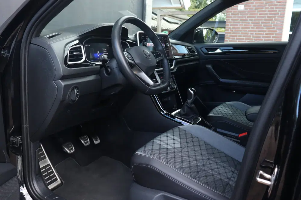 Volkswagen T-Roc 1.0TSI R-Line uit 2024, foto 9