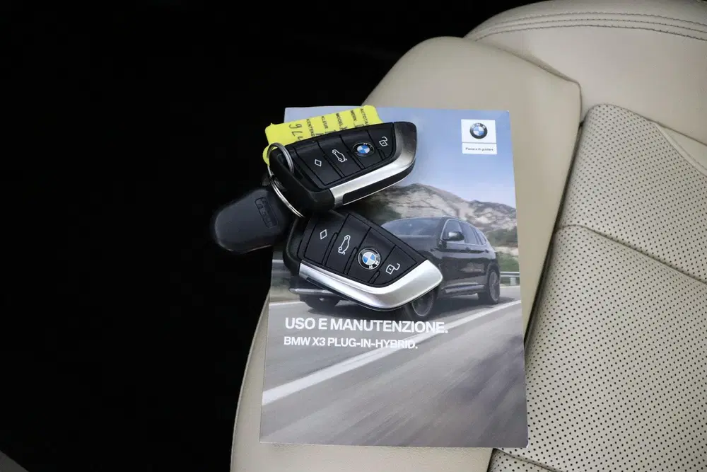 BMW X3 xDrive30e uit 2022, foto 14