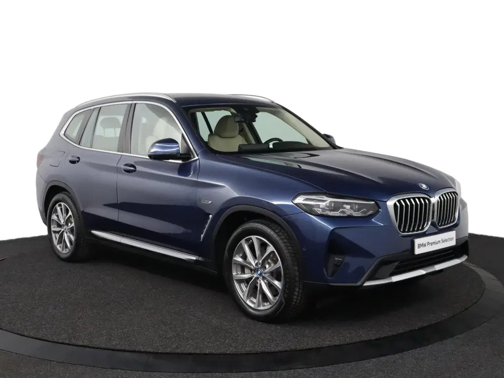 BMW X3 xDrive30e uit 2022, foto 3