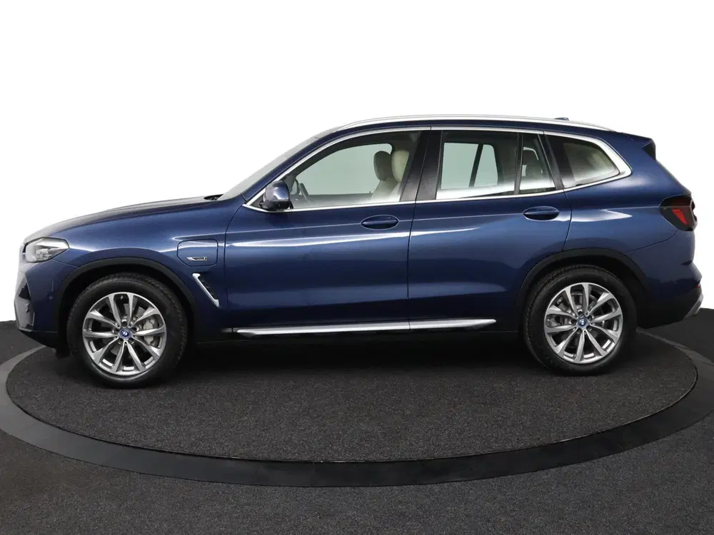 BMW X3 xDrive30e uit 2022, foto 7