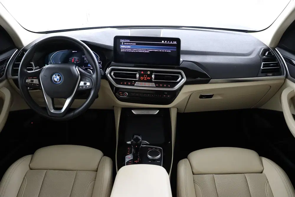 BMW X3 xDrive30e uit 2022, foto 9