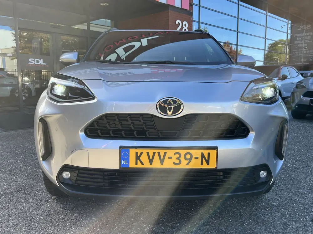 Toyota Yaris Cross 1.5 Hybrid 115 First Edition uit 2025, foto 7