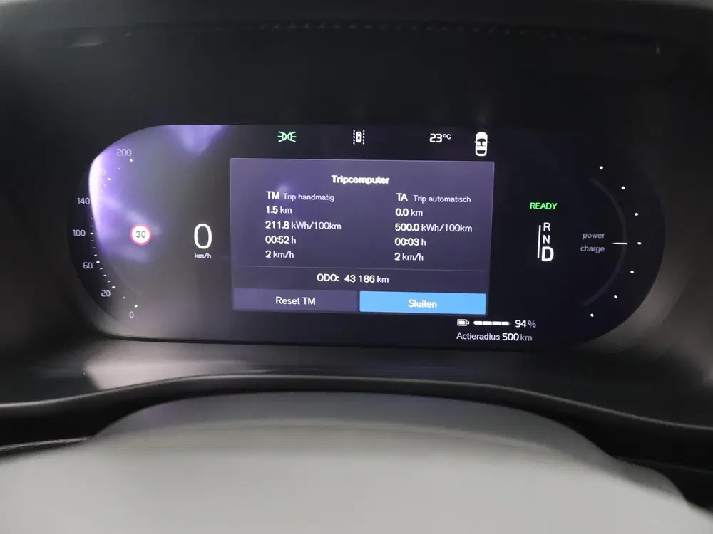 Volvo XC40 Single Motor Extended Range Plus 82kWh uit 2024, foto 12