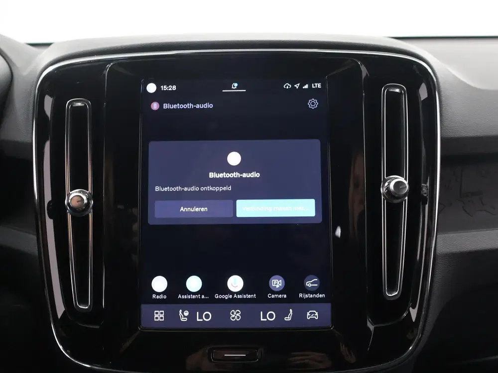 Volvo XC40 Single Motor Extended Range Plus 82kWh uit 2024, foto 15