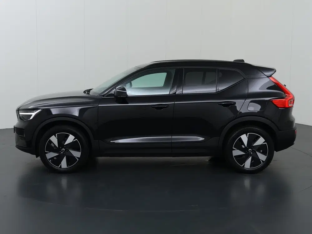 Volvo XC40 Single Motor Extended Range Plus 82kWh uit 2024, foto 5