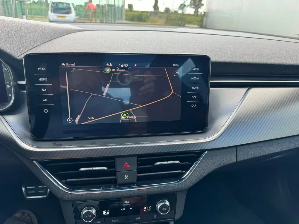 Skoda Kamiq 1.5 TSI ACT Business Edition uit 2023, foto 15