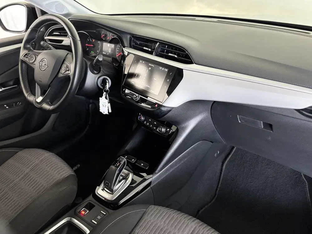 Opel Corsa 1.2 Edition uit 2020, foto 13