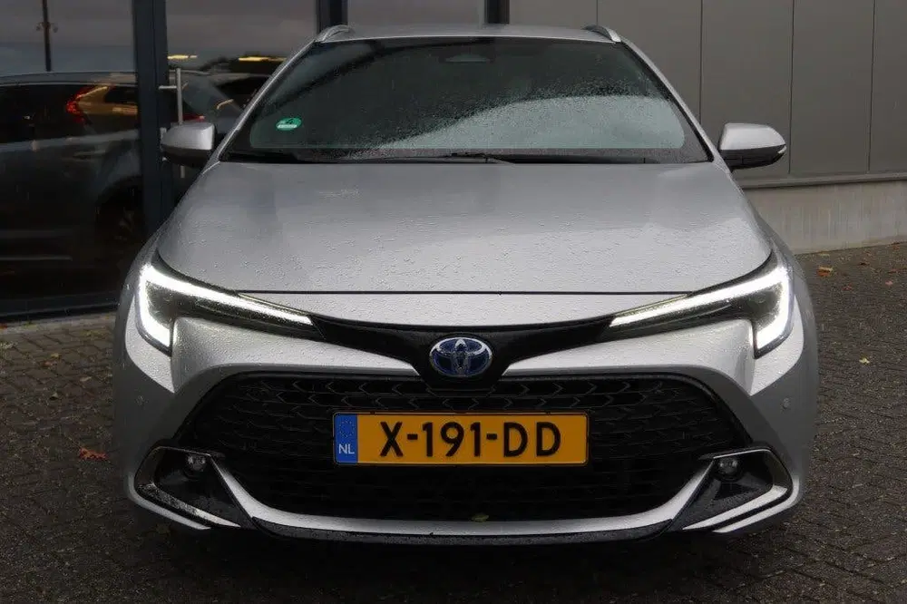 Toyota Corolla Corolla Touring Sports HYBRID Automaat uit 2023, foto 2